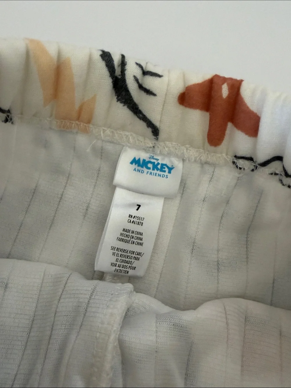 Cream Mickey & friends Graphic Kids Matching Set